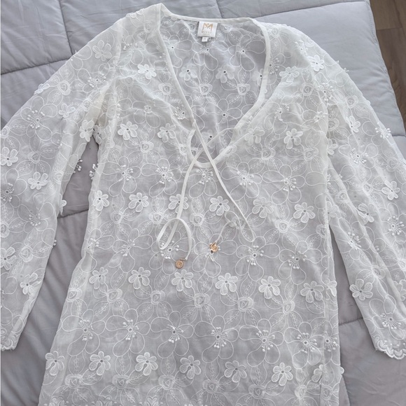 Milly Viara Floral-Appliqué Cover-Up - Picture 2 of 5